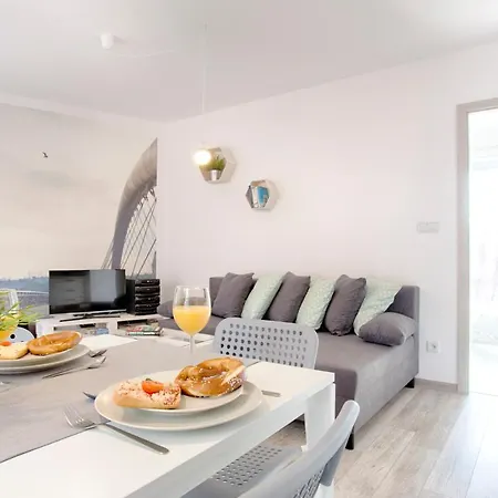 Apartament Tyzenhauz Piwna Street Kraków