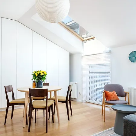 Tyzenhauz Piwna Street *