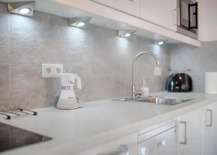 Tyzenhauz Piwna Street