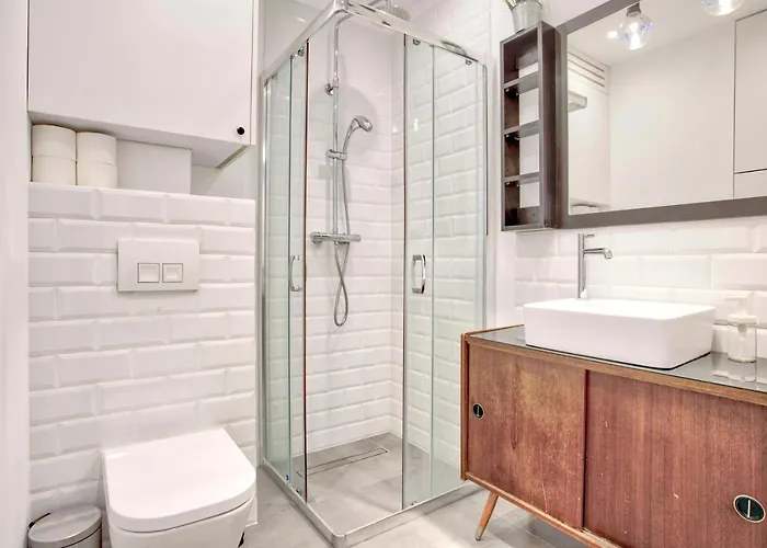 Tyzenhauz Piwna Street