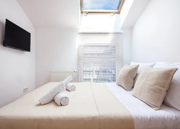 Tyzenhauz Piwna Street Cracovia